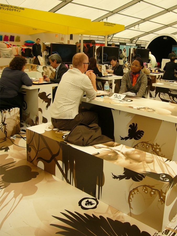 100% Design Tokyo Official BAR : REGZA BAR-3