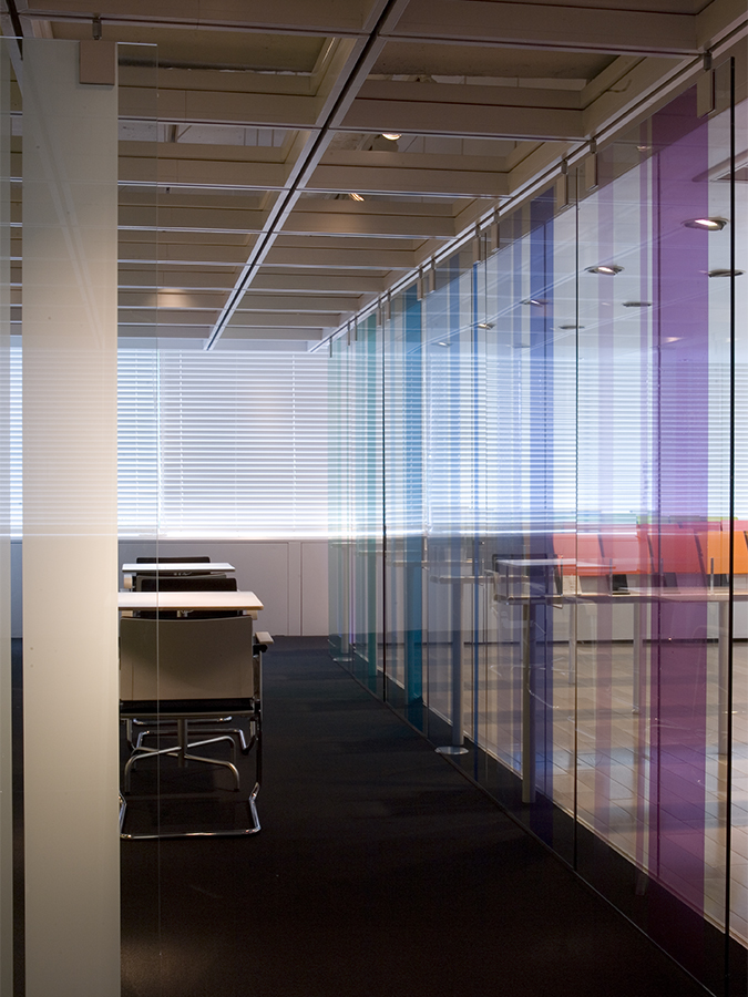 IROMIZU プロモーションのための空間演出-4